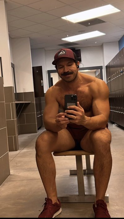 Watch Mao Sepulveda's leaked NSFW photo on TwXstars