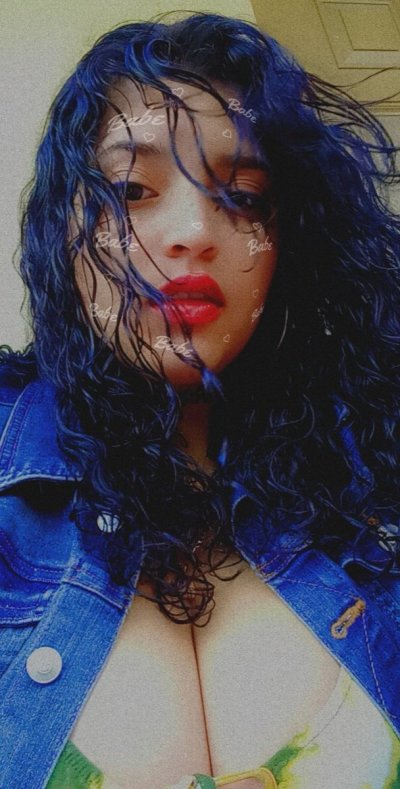 Watch Gabriela Lopez's leaked NSFW photo on TwXstars