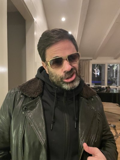 Watch yannispappas's leaked NSFW photo on TwXstars