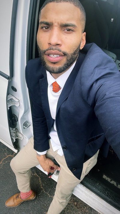 Watch 17th Chariot's leaked NSFW photo on TwXstars