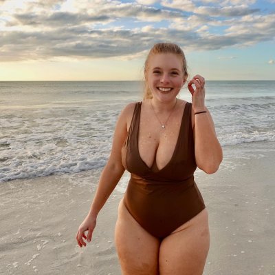 Watch TheMirandaAffect's leaked NSFW photo on TwXstars