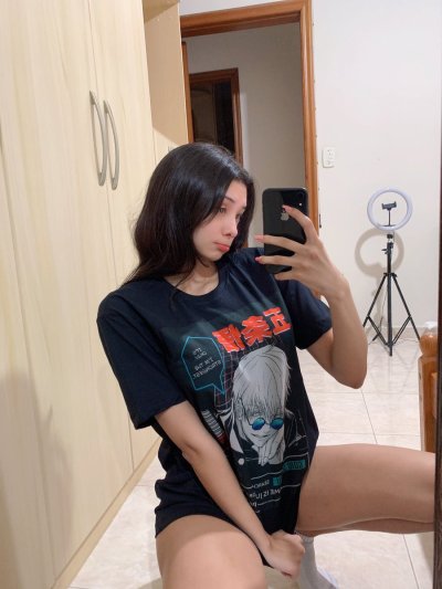 Watch Voulezj 🤍's leaked NSFW photo on TwXstars