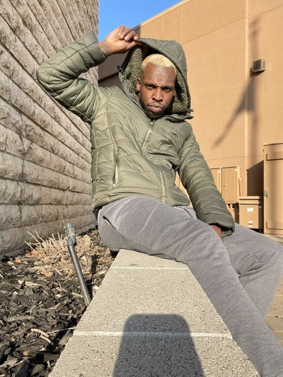 Watch Kur's leaked NSFW photo on TwXstars