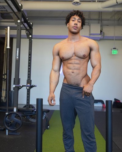 Watch Michael Privius- 6’3|215lbs's leaked NSFW photo on TwXstars