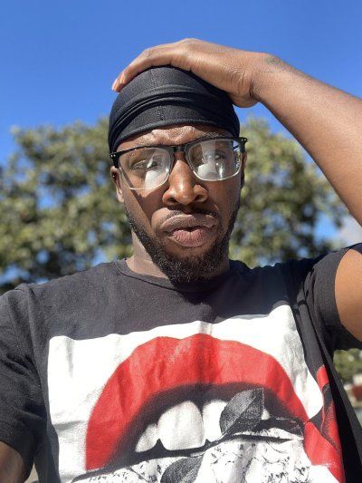 Watch Kur's leaked NSFW photo on TwXstars