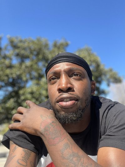 Watch Kur's leaked NSFW photo on TwXstars