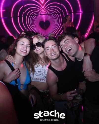 Watch Stache Weho's leaked NSFW photo on TwXstars