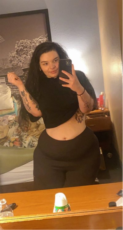 Watch 𝑫𝒆𝒃𝒃𝒊𝒆𝒆𝒆 😜's leaked NSFW photo on TwXstars