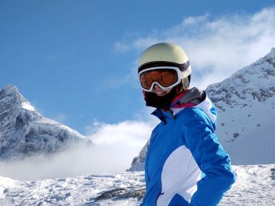 Watch Susan Ayn Official's leaked NSFW photo on TwXstars