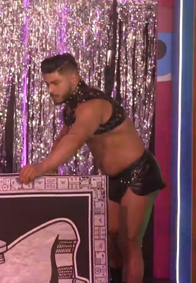 Watch Ottoniel Yañez's leaked NSFW photo on TwXstars