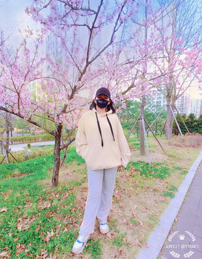 Watch FB : แพรววา สุกานดา's leaked NSFW photo on TwXstars