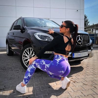 Watch Lucy Skkrr's leaked NSFW photo on TwXstars