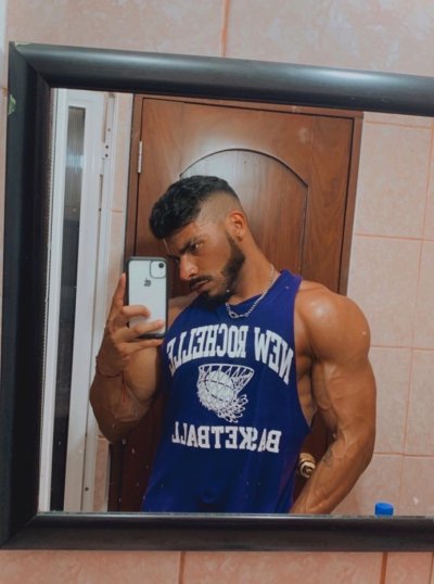 Watch Ottoniel Yañez's leaked NSFW photo on TwXstars