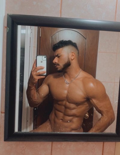 Watch Ottoniel Yañez's leaked NSFW photo on TwXstars