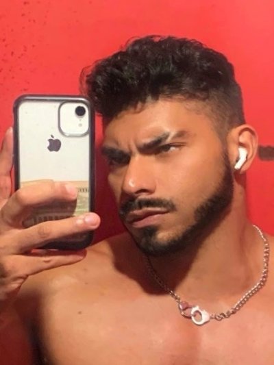 Watch Ottoniel Yañez's leaked NSFW photo on TwXstars