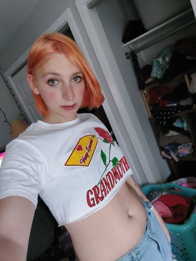 Watch Vera Special's leaked NSFW photo on TwXstars