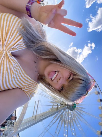 Watch Thesabrinabanks 🦝 💦's leaked NSFW photo on TwXstars