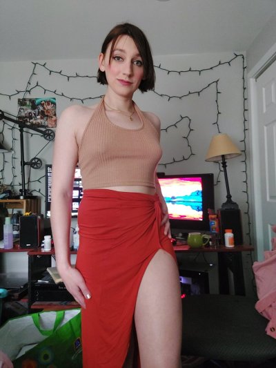 Watch Vera Special's leaked NSFW photo on TwXstars