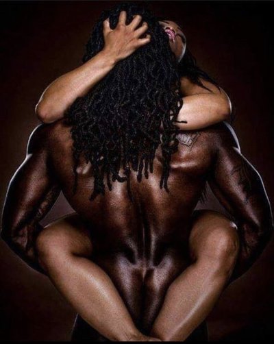 Watch King B's leaked NSFW photo on TwXstars