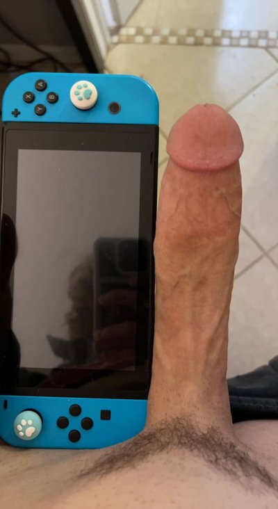 Watch Chriss_wade's leaked NSFW photo on TwXstars