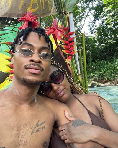 Watch Apu Apustaja's leaked NSFW photo on TwXstars