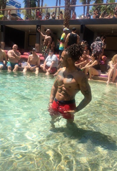 Watch King B's leaked NSFW photo on TwXstars