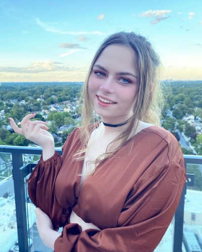 Watch MuscleMommyCosplays (🍑Linnea)'s leaked NSFW photo on TwXstars