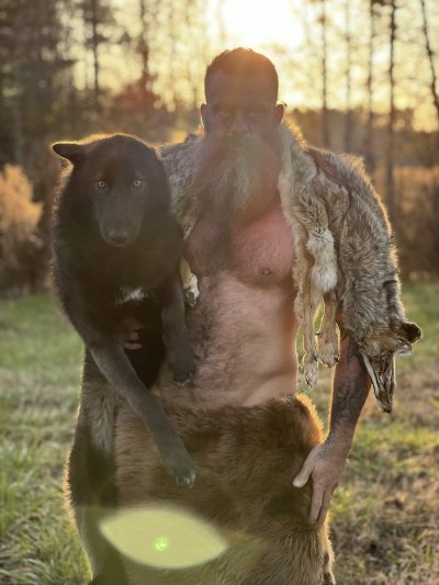 Watch Antlerfinder's leaked NSFW photo on TwXstars