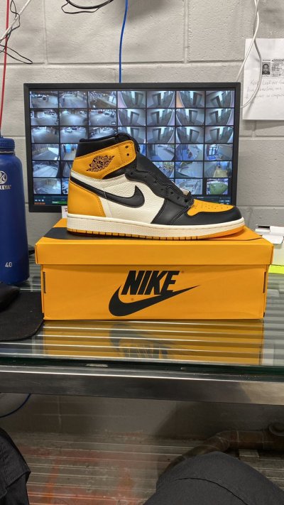 Watch King B's leaked NSFW photo on TwXstars