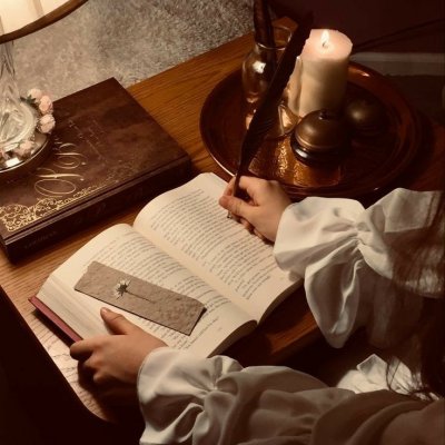 Watch 🕯🏰's leaked NSFW photo on TwXstars