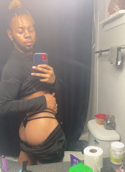 Watch ✨The Gold Room✨'s leaked NSFW photo on TwXstars