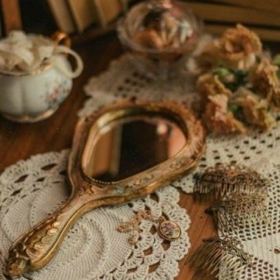 Watch 🕯🏰's leaked NSFW photo on TwXstars