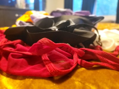 Watch Allie Eve Knox's leaked NSFW photo on TwXstars