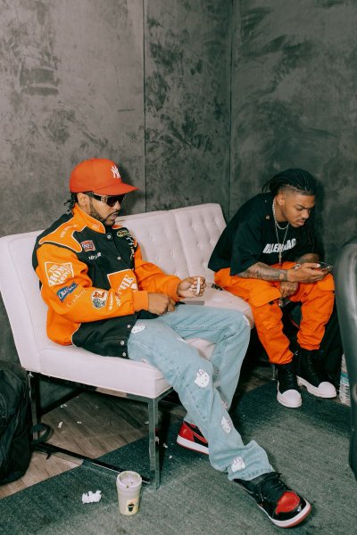 Watch TraphouseJodeci's leaked NSFW photo on TwXstars