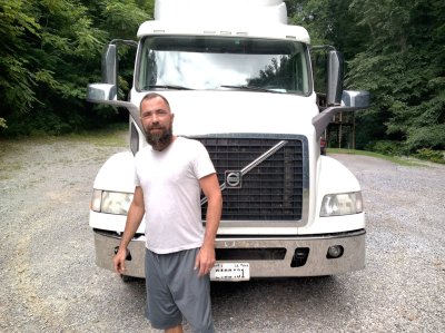 Watch hardworkertn's leaked NSFW photo on TwXstars