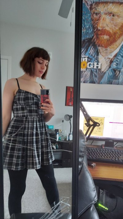 Watch hooti.bsky.social's leaked NSFW photo on TwXstars