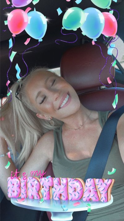 Watch LizzyWurst's leaked NSFW photo on TwXstars