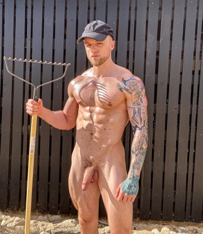 Watch YesBrawn's leaked NSFW photo on TwXstars