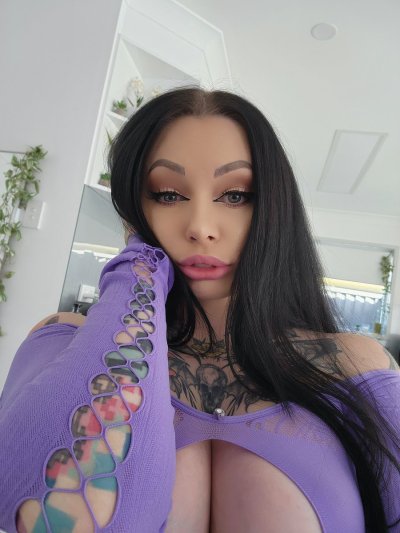 Watch Hylia🌸's leaked NSFW photo on TwXstars