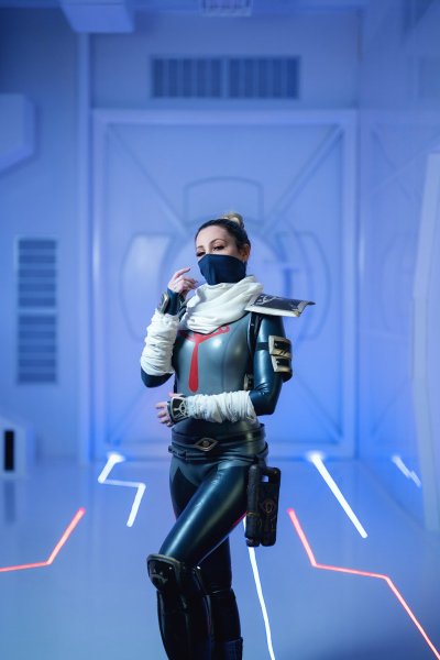 Watch Holly Wolf 🩵🤍's leaked NSFW photo on TwXstars