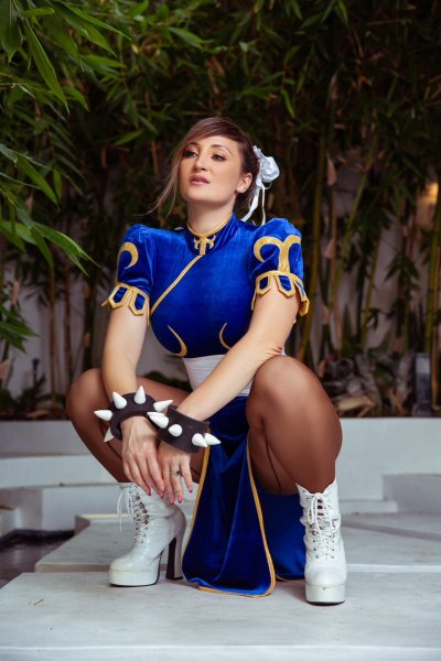 Watch Holly Wolf 🩵🤍's leaked NSFW photo on TwXstars