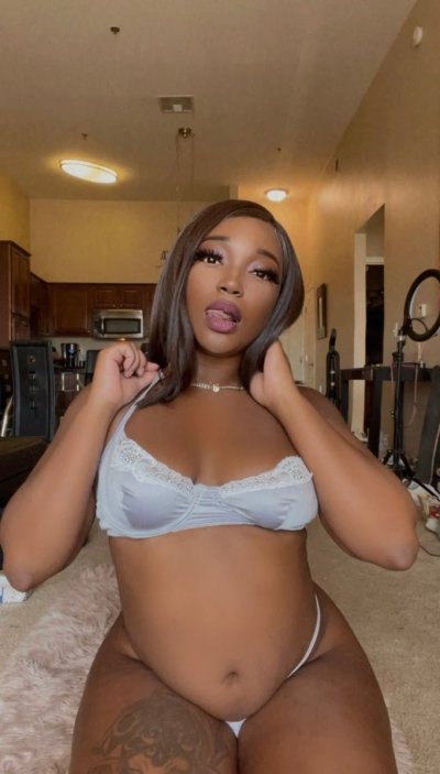 Watch The Princess 🫶🏾's leaked NSFW photo on TwXstars