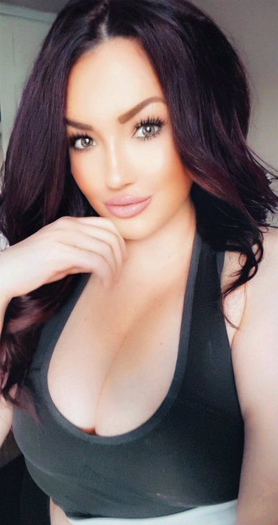 Watch Kirsten Lee's leaked NSFW photo on TwXstars