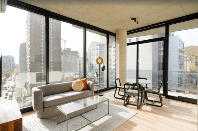 Watch Bonjour Boudoir's leaked NSFW photo on TwXstars