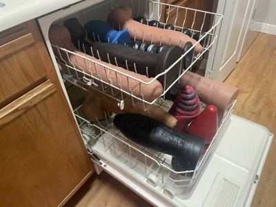 Watch O.H.D.O.F.F.'s leaked NSFW photo on TwXstars