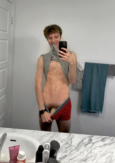 Watch Ansel Prower's leaked NSFW photo on TwXstars