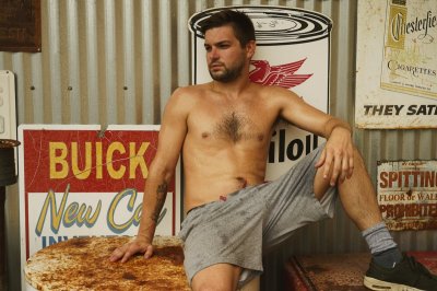 Watch Johnny Rapid's leaked NSFW photo on TwXstars