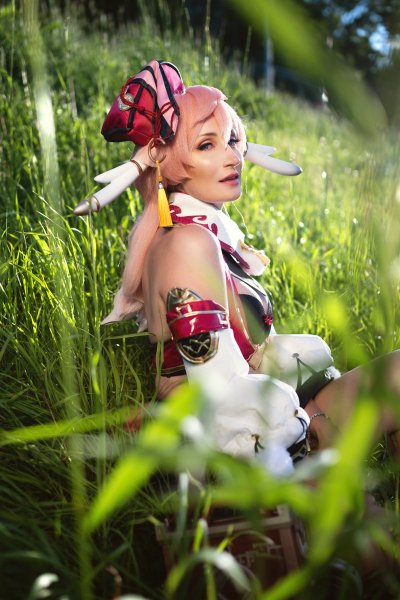 Watch Holly Wolf 🩵🤍's leaked NSFW photo on TwXstars