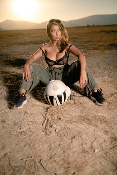 Watch Lilly Evans - Also know as Athena Amour's leaked NSFW photo on TwXstars