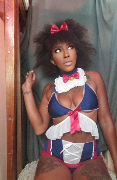 Watch 🌸🌺𝘿𝙖𝙣𝙞𝙚𝙡𝙡𝙚 𝙍𝙚𝙣𝙚𝙚🌺🌸's leaked NSFW photo on TwXstars